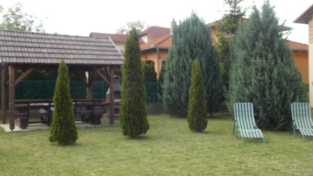 Bodzavirag Apartman Zalakaros Exterior photo