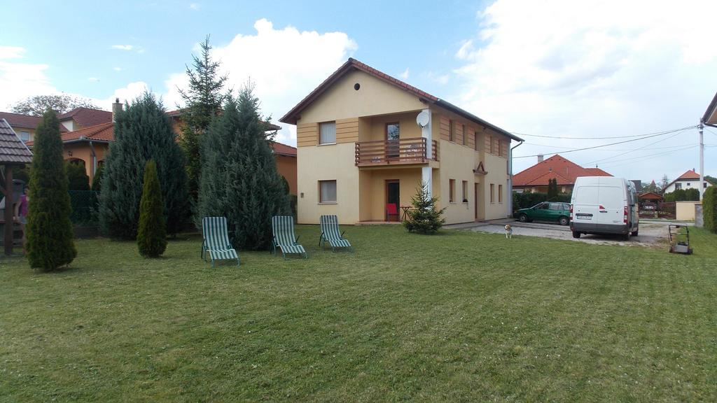 Bodzavirag Apartman Zalakaros Exterior photo